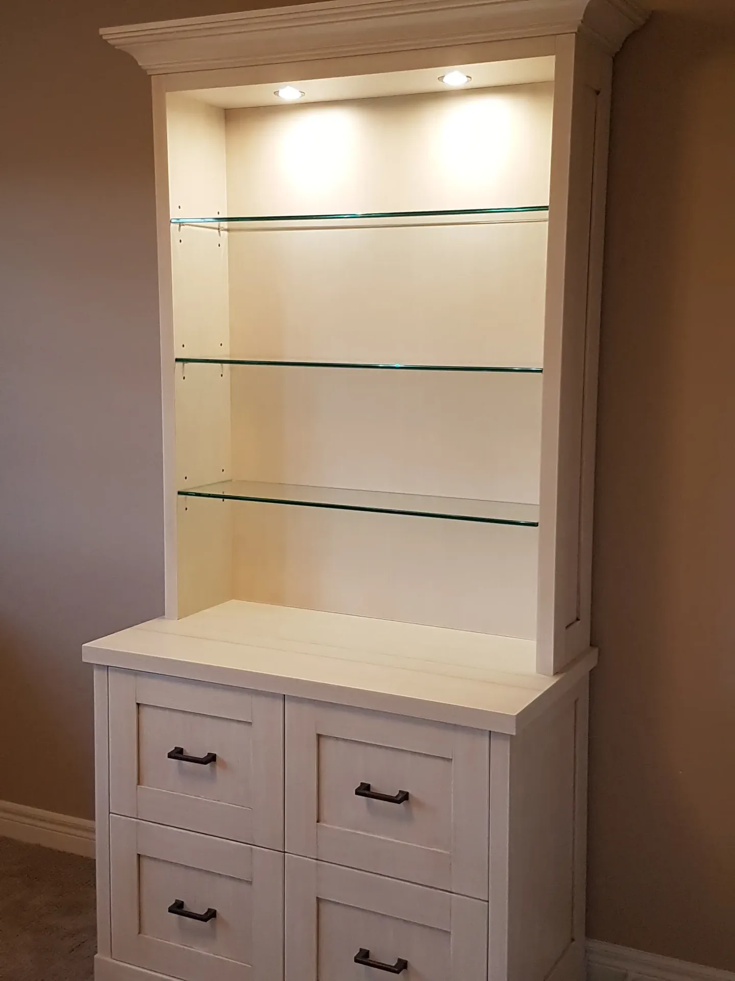 Closets & Living Spaces — Canada Elite Build Group
