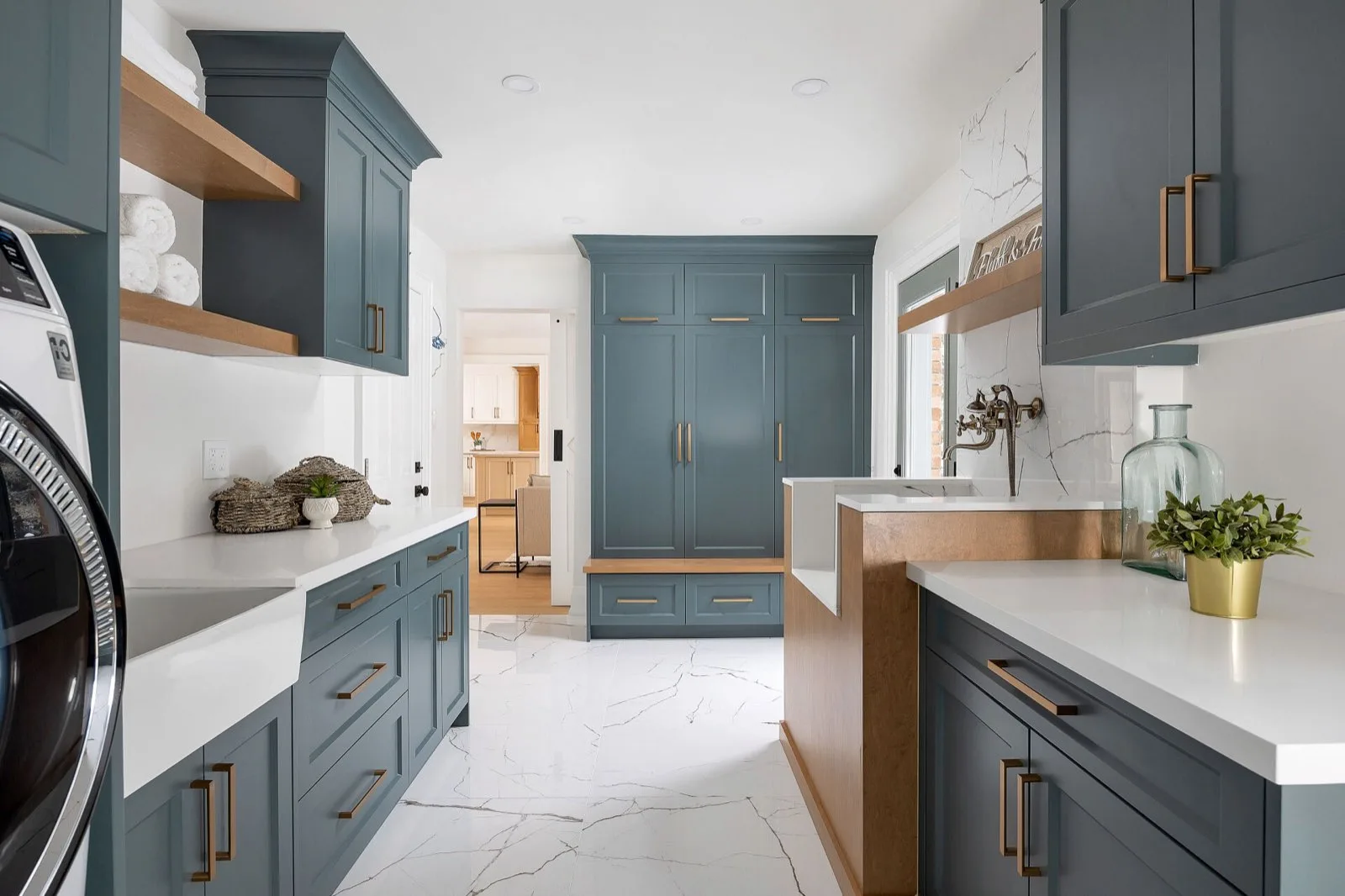 Custom Kitchens — Canada Elite Build Group