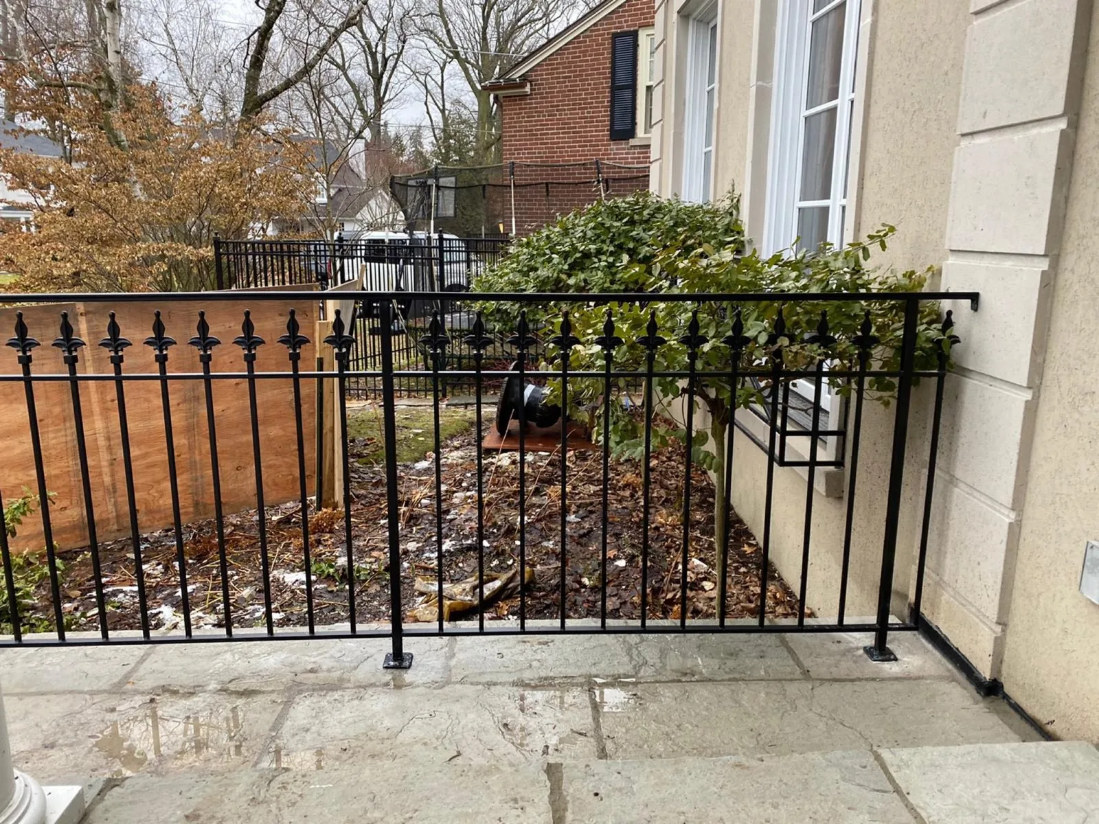Exterior Railings — Canada Elite Build Group