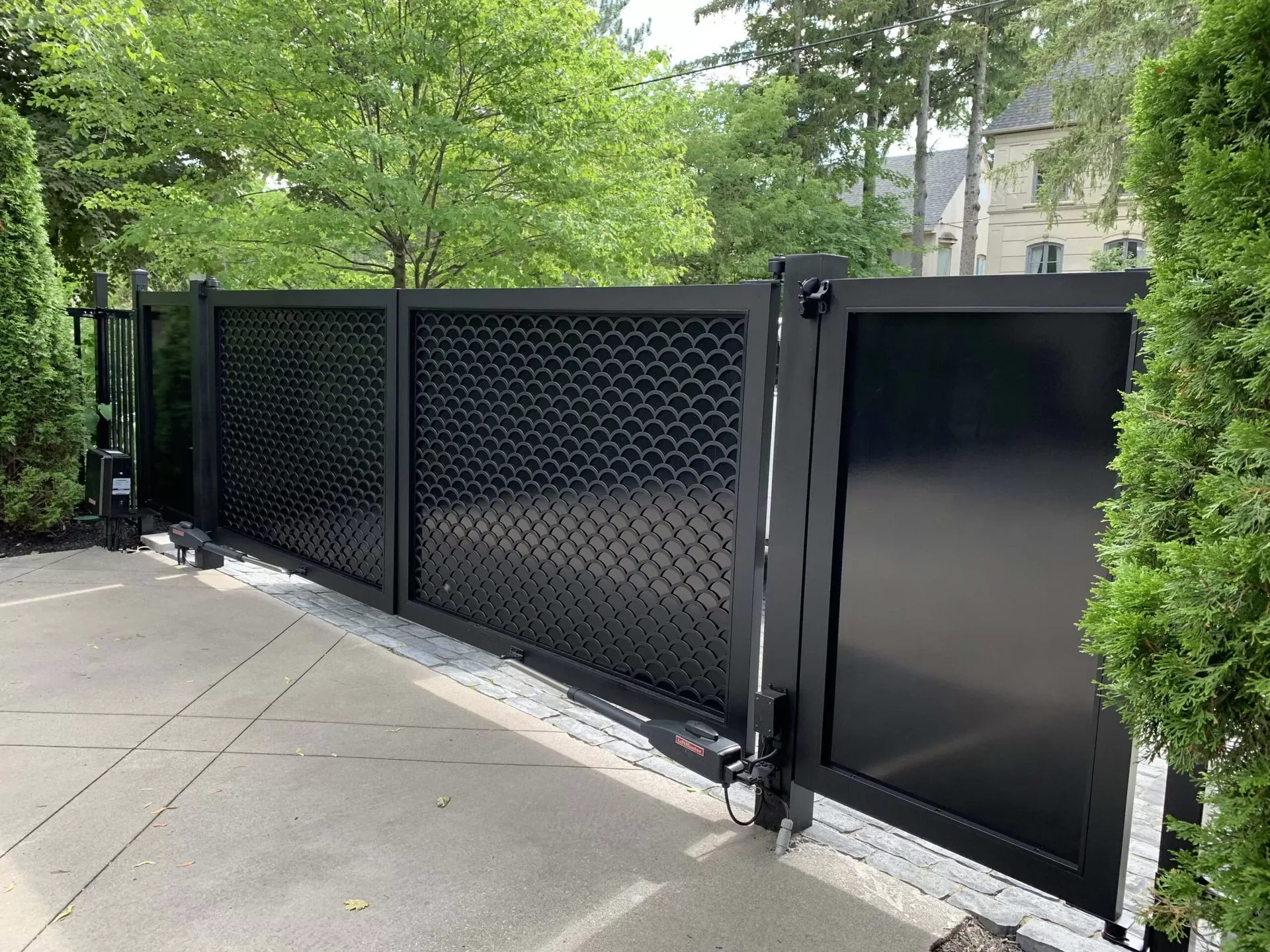Fences & Gates — Canada Elite Build Group