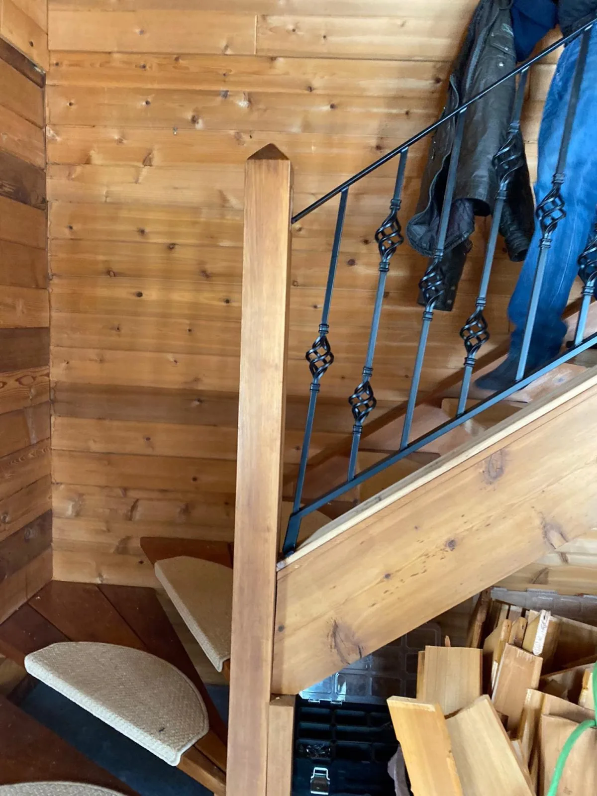 Interior Railings — Canada Elite Build Group