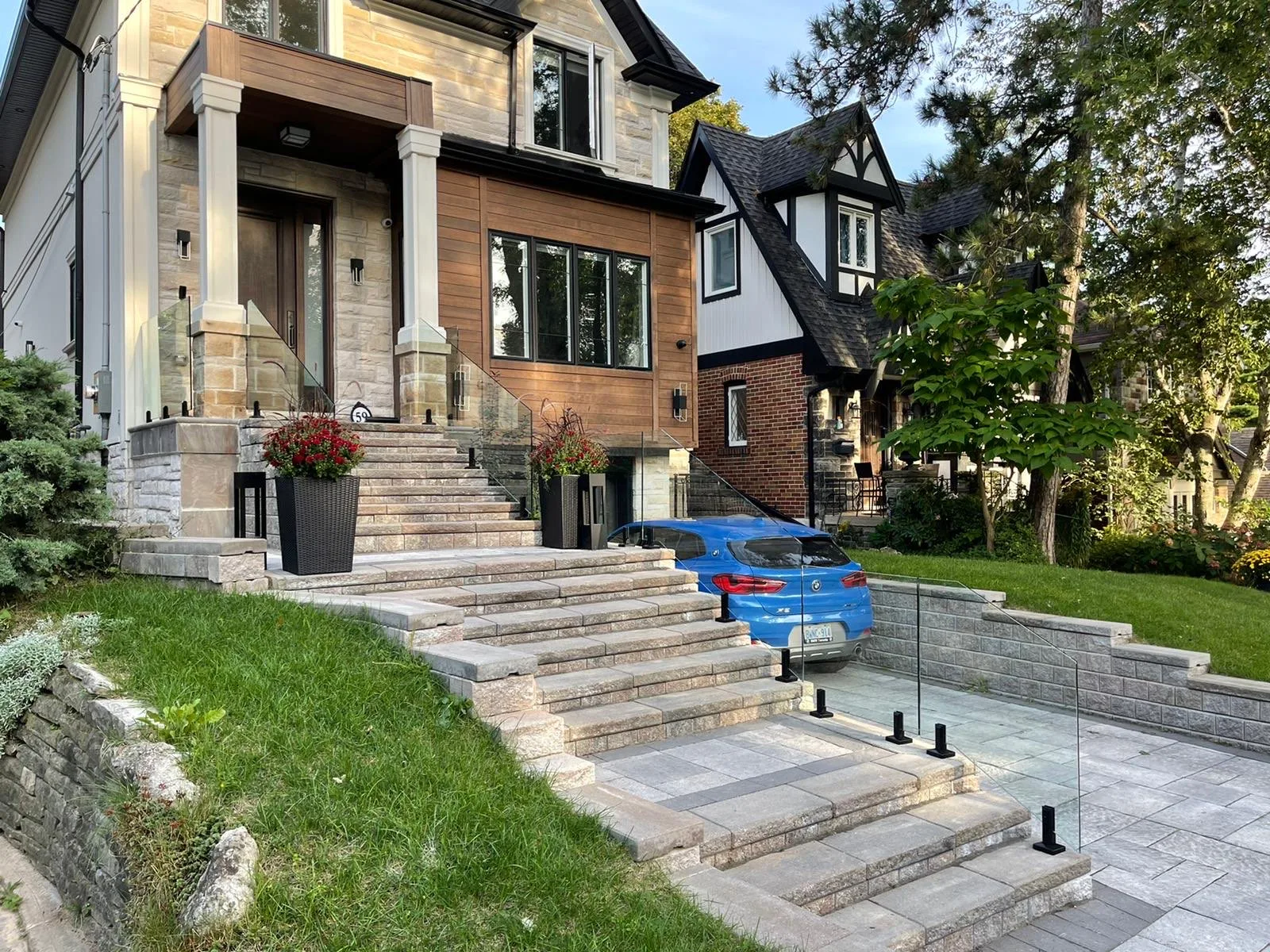 Exterior Railings — Canada Elite Build Group