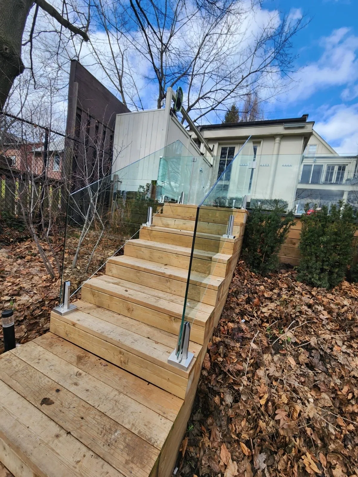 Exterior Railings — Canada Elite Build Group