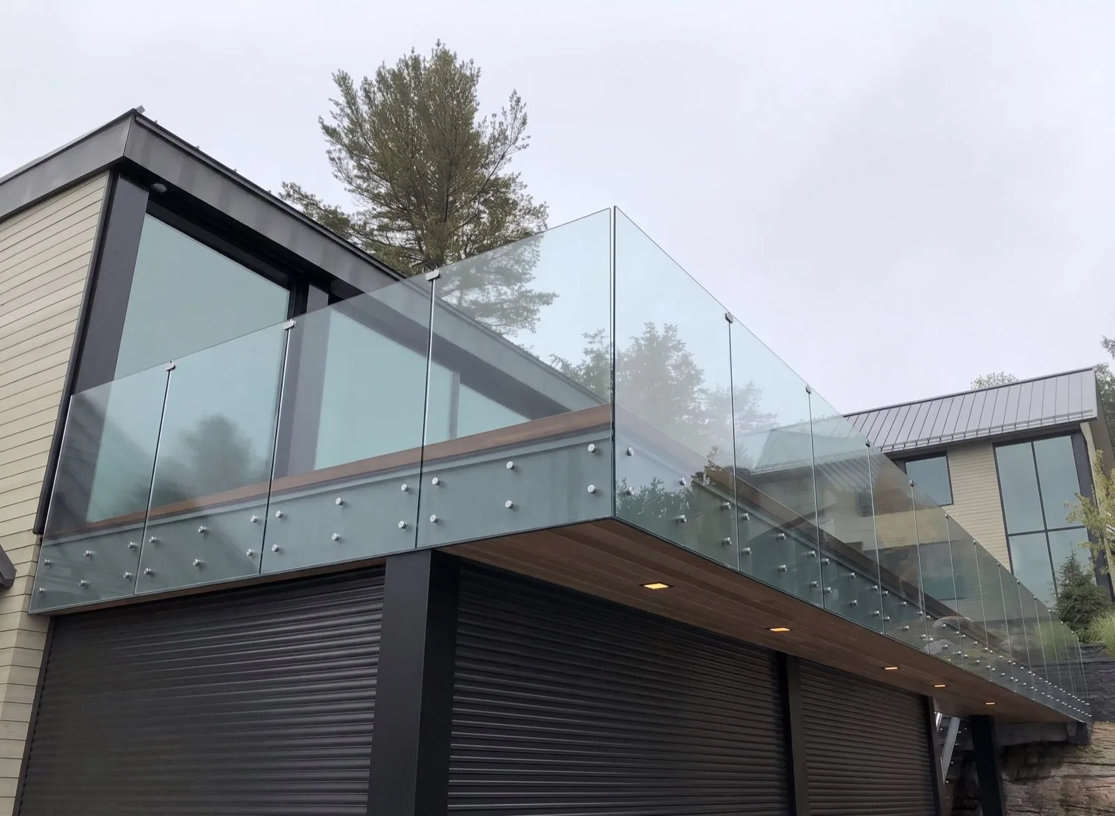 Exterior Railings — Canada Elite Build Group