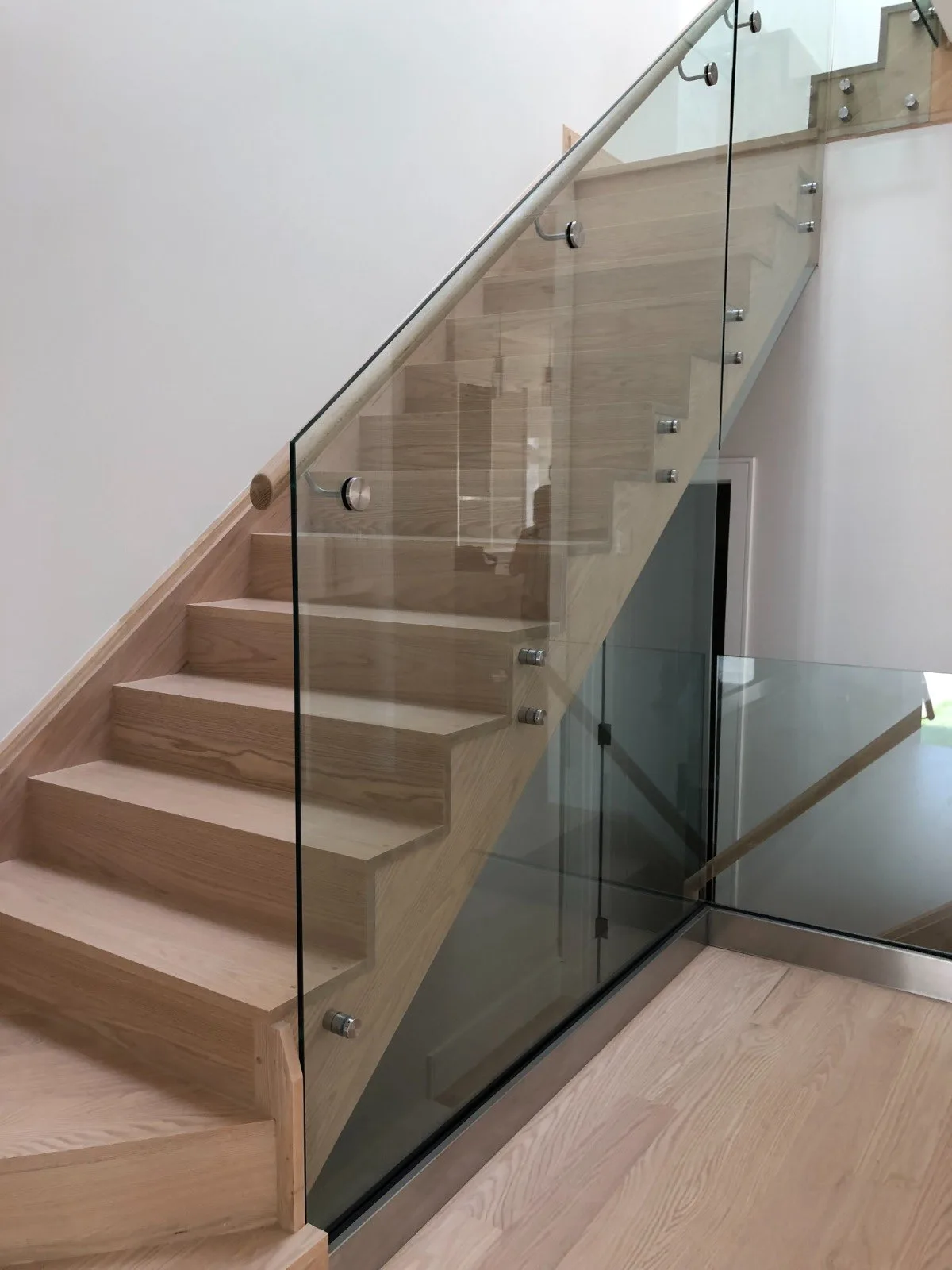 Interior Railings — Canada Elite Build Group