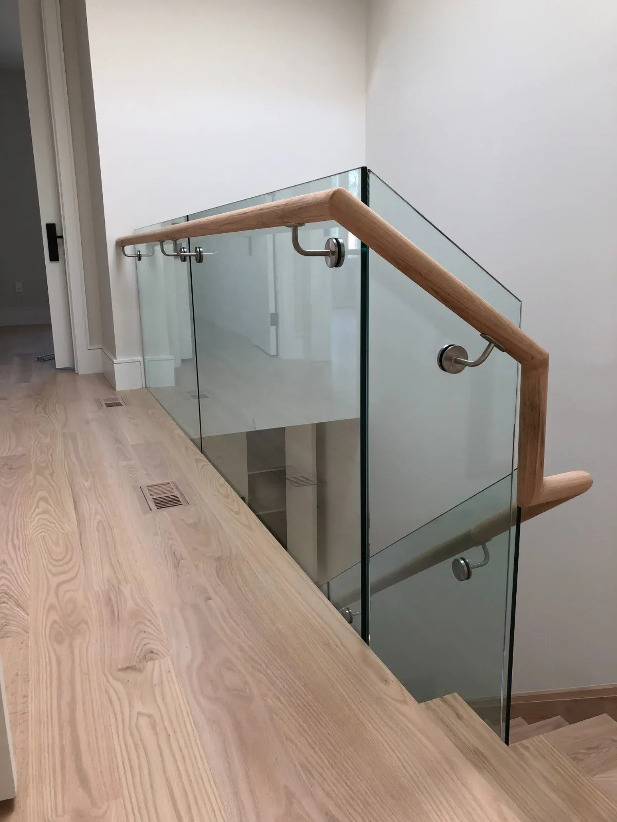 Interior Railings — Canada Elite Build Group