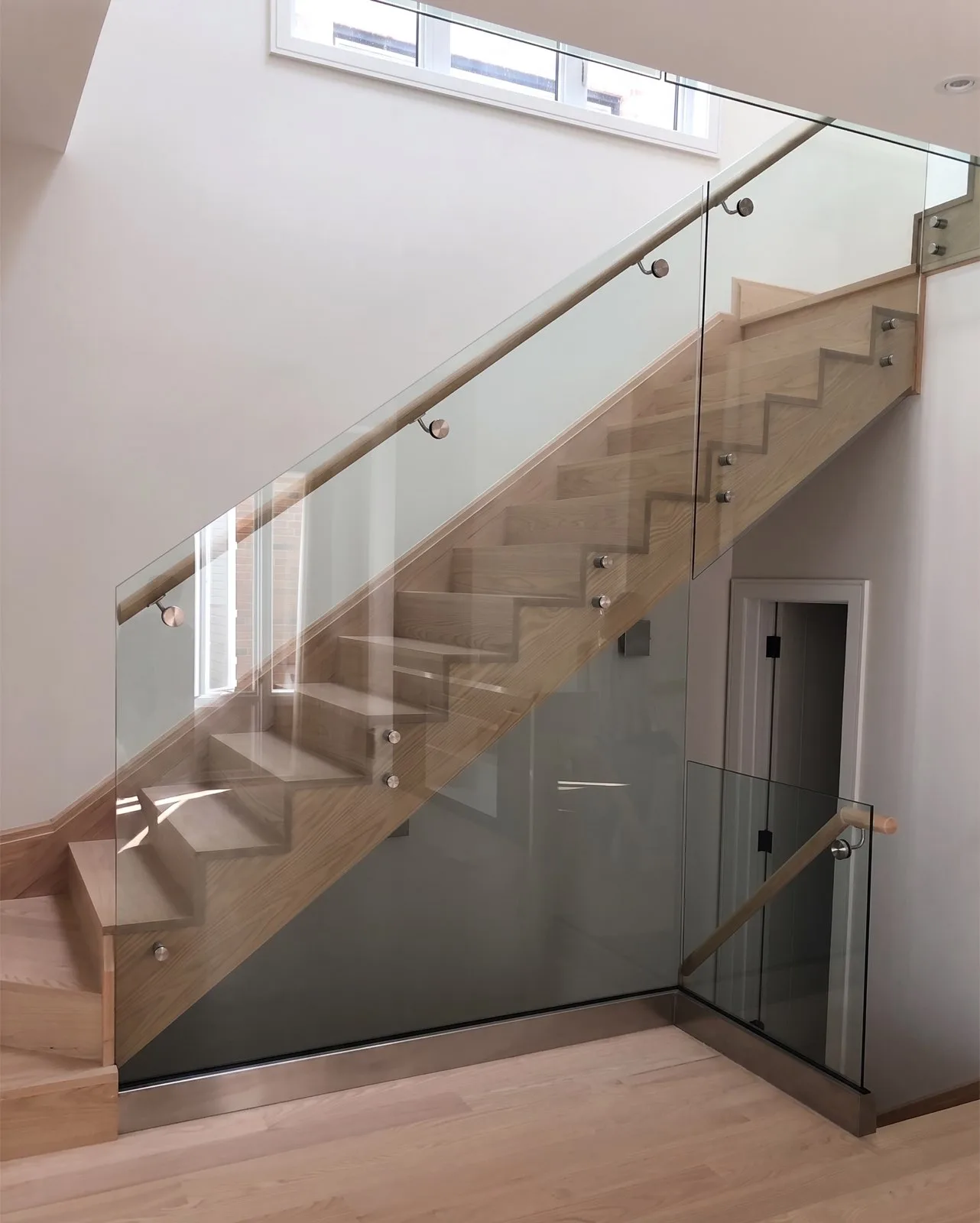 Interior Railings — Canada Elite Build Group