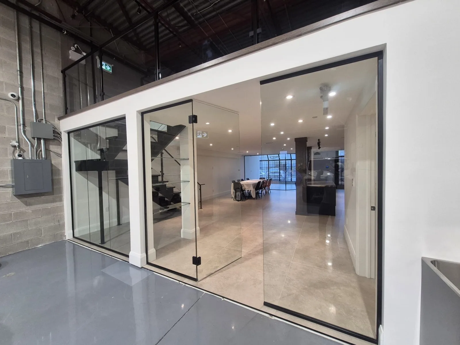 Interior Railings — Canada Elite Build Group